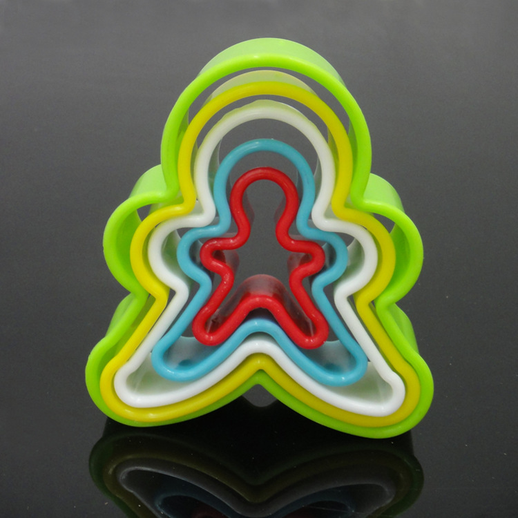 5PCS Set Plastic Stocked Cookie Biscuit Cutters.jpg