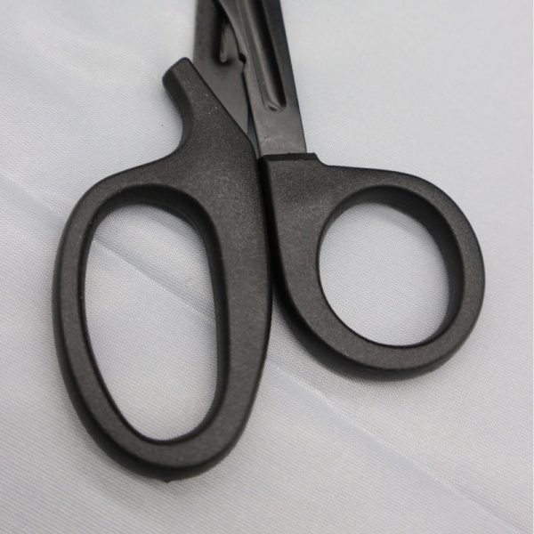 7.5 Inch Trauma Shears for Medical — product image 4
