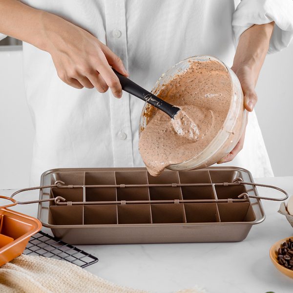 Non-Stick Brownie Pan — product image 5