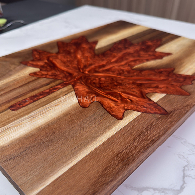 Maple Leaf Cutting Board — product detail 4 | YinHao Houseware