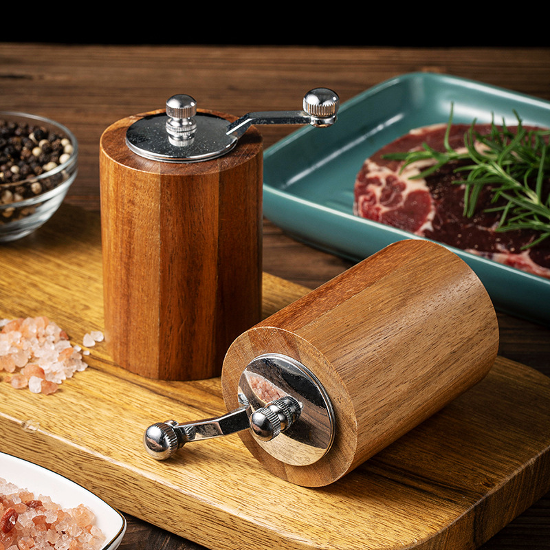 Salt & Pepper Mill with Wooden Handles — product detail 2 | YinHao Houseware