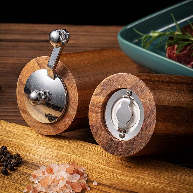 Salt & Pepper Mill with Wooden Handles — product detail 4 | YinHao Houseware