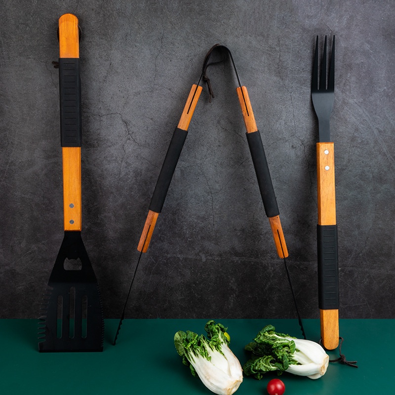 3-Piece Heavy-Duty Stainless Steel BBQ Tool Set with Wooden Handles — product detail 4 | YinHao Houseware