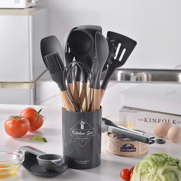 14-Piece Kitchen Utensil Set with Wooden Handles — product image 4