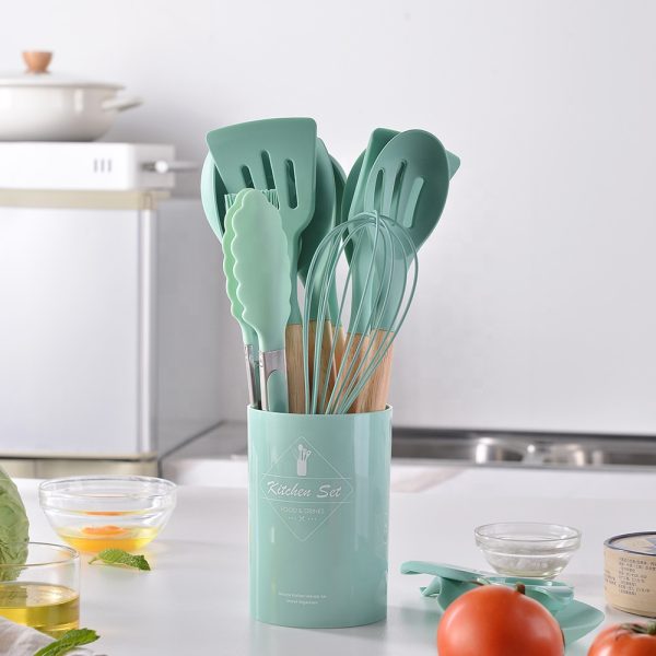 14-Piece Kitchen Utensil Set with Wooden Handles — product image 5